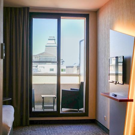 Ibis Styles Poitiers Centre Exterior foto