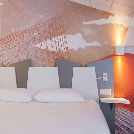 Ibis Styles Poitiers Centre Exterior foto