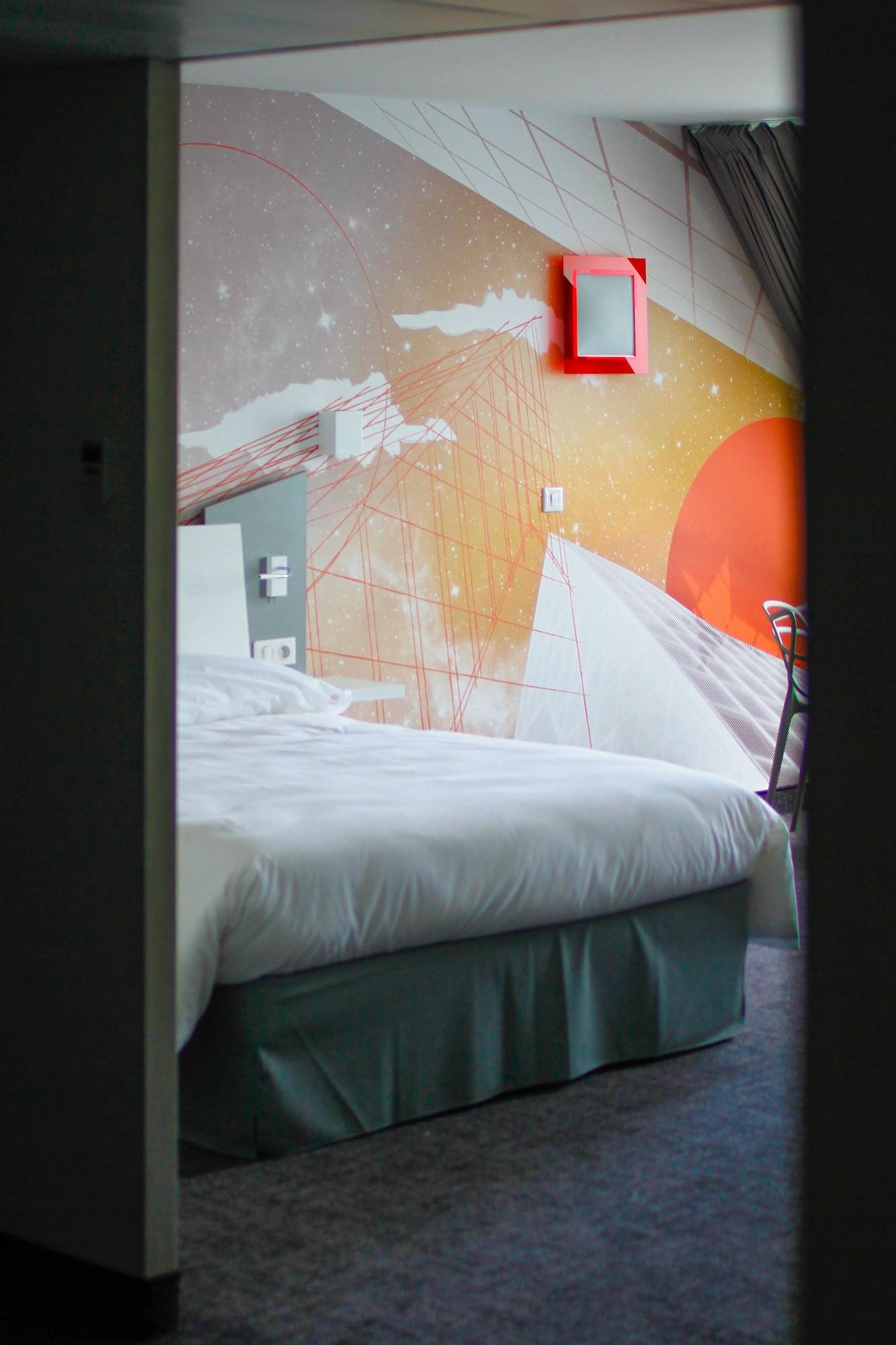 Ibis Styles Poitiers Centre Exterior foto