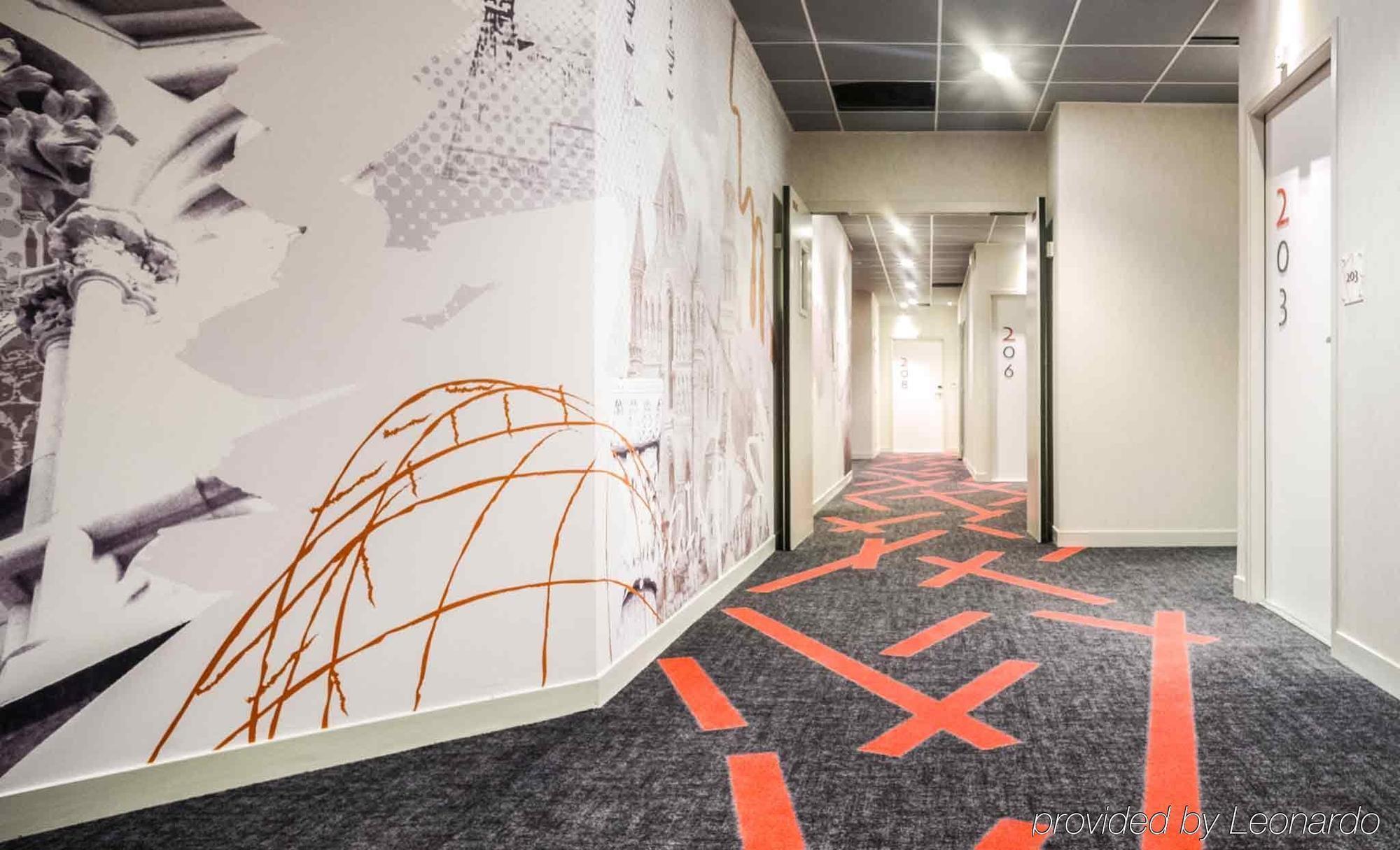 Ibis Styles Poitiers Centre Exterior foto